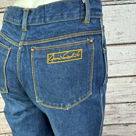 Gloria Vanderbilt‎ VINTAGE 1980s Straight Leg Jeans Size 8 BUT FIT MUCH SMALLER! - Picture 2 of 16